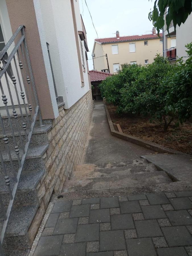 Apartments "Jope I Toni" Biograd Na Moru Luaran gambar