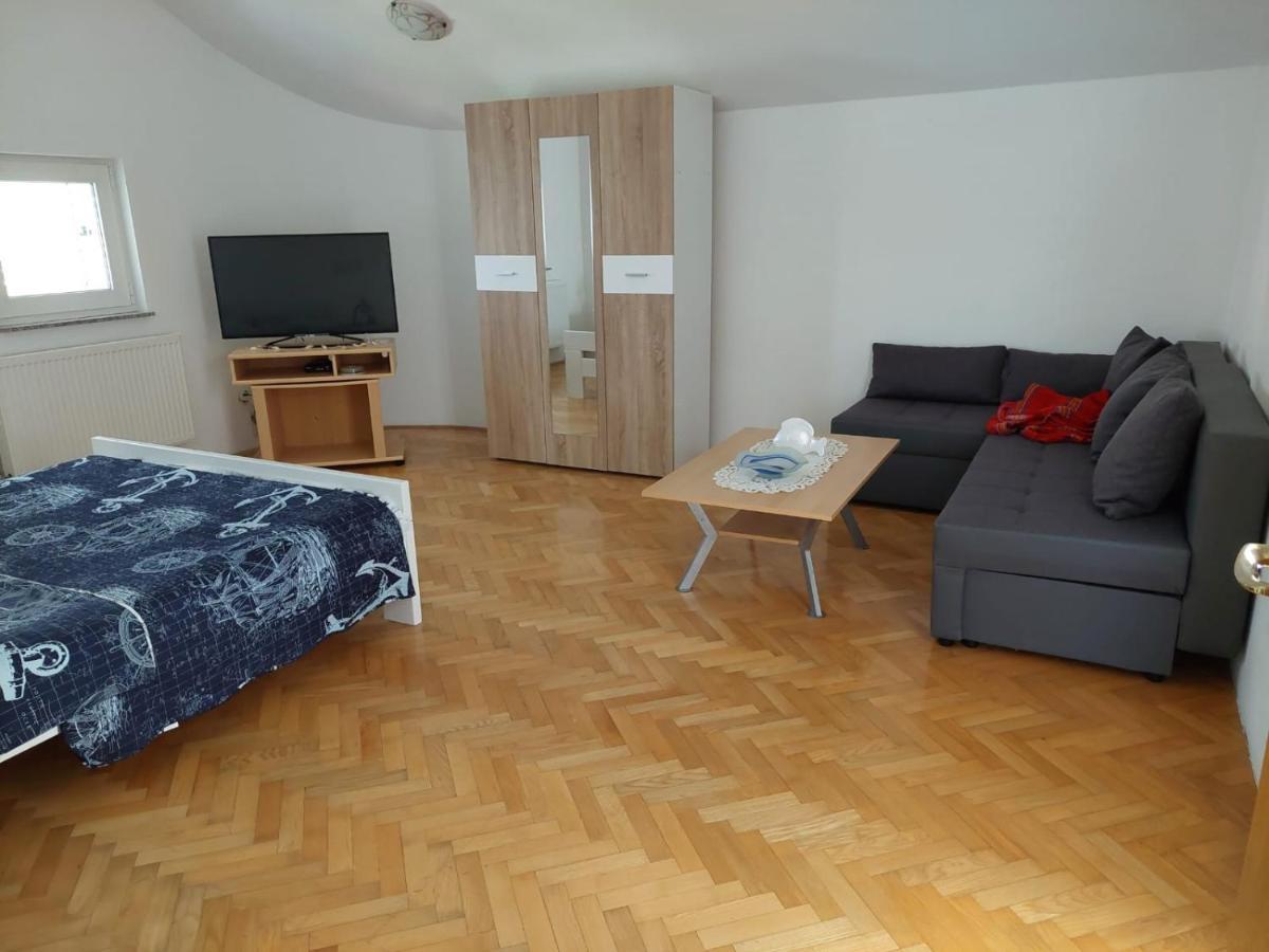 Apartments "Jope I Toni" Biograd Na Moru Luaran gambar