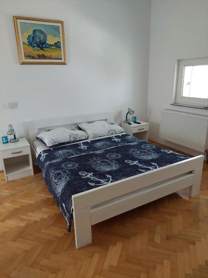 Apartments "Jope I Toni" Biograd Na Moru Luaran gambar