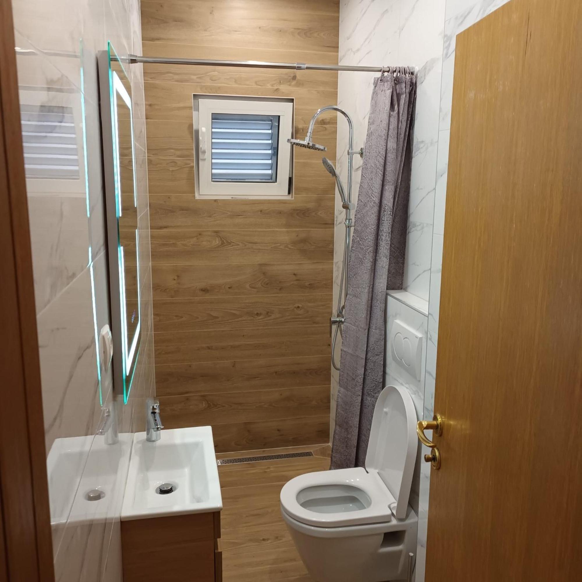 Apartments "Jope I Toni" Biograd Na Moru Luaran gambar